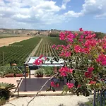 דירה Vacanze Le Muse מנפי